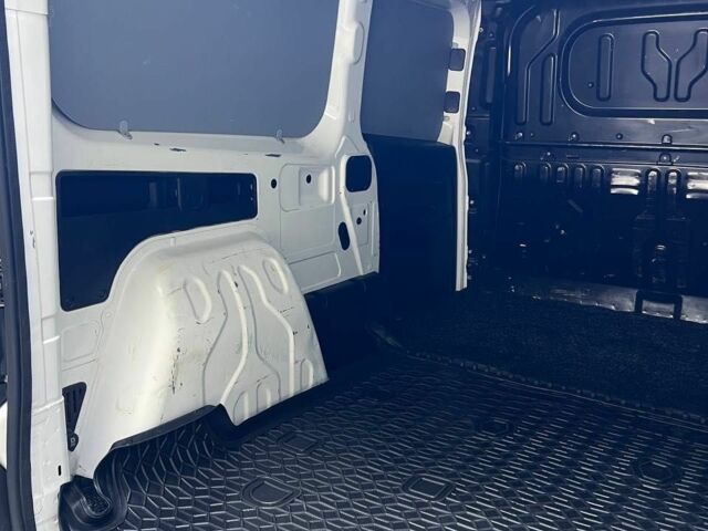 Белый Фиат Добло, объемом двигателя 1.6 л и пробегом 230 тыс. км за 7500 $, фото 8 на Automoto.ua