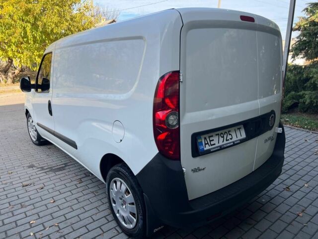 Белый Фиат Добло, объемом двигателя 1.6 л и пробегом 230 тыс. км за 7500 $, фото 5 на Automoto.ua