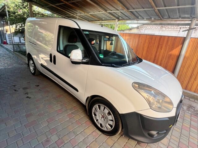 Белый Фиат Добло, объемом двигателя 1.6 л и пробегом 335 тыс. км за 6000 $, фото 7 на Automoto.ua