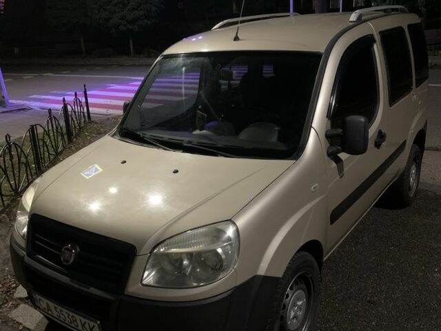Бежевий Фіат Добло, об'ємом двигуна 1.2 л та пробігом 228 тис. км за 6350 $, фото 1 на Automoto.ua