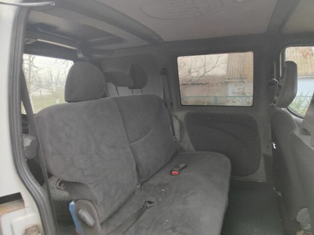 Бежевый Фиат Добло, объемом двигателя 1.9 л и пробегом 3 тыс. км за 3300 $, фото 7 на Automoto.ua