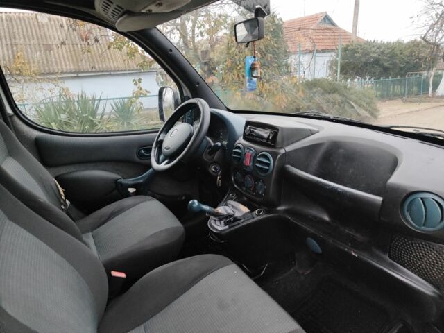 Бежевый Фиат Добло, объемом двигателя 1.9 л и пробегом 3 тыс. км за 3300 $, фото 6 на Automoto.ua