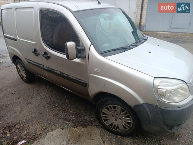 Бежевый Фиат Добло, объемом двигателя 0 л и пробегом 375 тыс. км за 3350 $, фото 2 на Automoto.ua