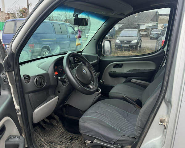 Бежевый Фиат Добло, объемом двигателя 0 л и пробегом 375 тыс. км за 3350 $, фото 10 на Automoto.ua