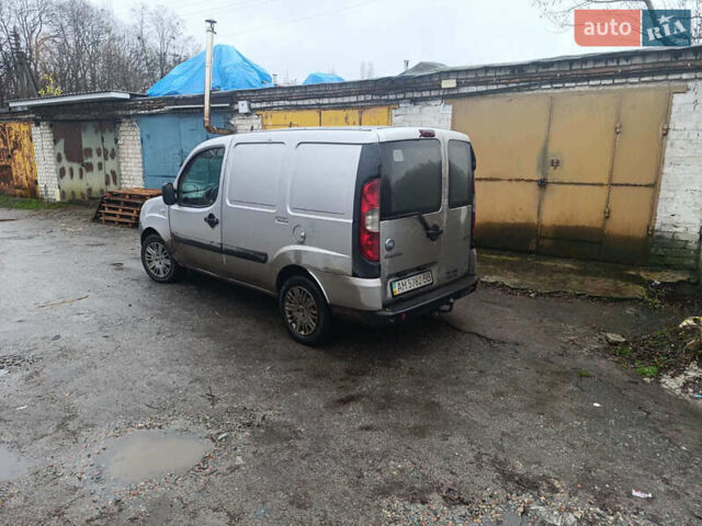 Бежевый Фиат Добло, объемом двигателя 0 л и пробегом 375 тыс. км за 3350 $, фото 3 на Automoto.ua