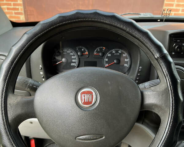 Фіат Добло 2008 у Бориславе на Automoto.ua Бежевий Фіат Добло, об'ємом двигуна 1.37 л та пробігом 216 тис. км за 5200 $, фото 21 на Automoto.ua
