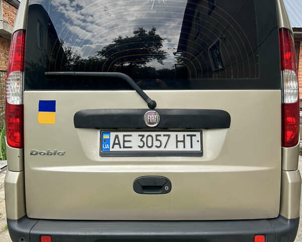 Фіат Добло 2008 у Бориславе на Automoto.ua Бежевий Фіат Добло, об'ємом двигуна 1.37 л та пробігом 216 тис. км за 5200 $, фото 5 на Automoto.ua