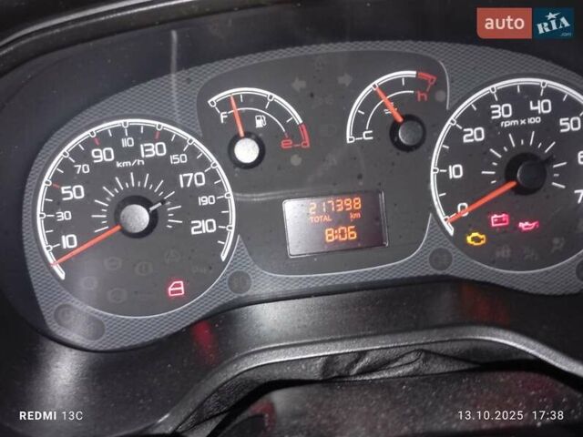 Бежевий Фіат Добло, об'ємом двигуна 1.6 л та пробігом 217 тис. км за 8100 $, фото 6 на Automoto.ua