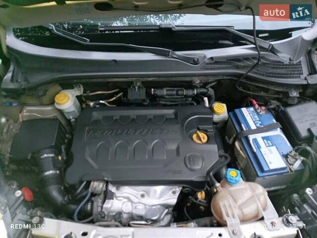 Бежевий Фіат Добло, об'ємом двигуна 1.6 л та пробігом 217 тис. км за 8100 $, фото 7 на Automoto.ua