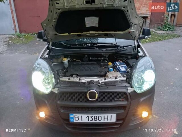 Бежевий Фіат Добло, об'ємом двигуна 1.6 л та пробігом 217 тис. км за 8100 $, фото 1 на Automoto.ua