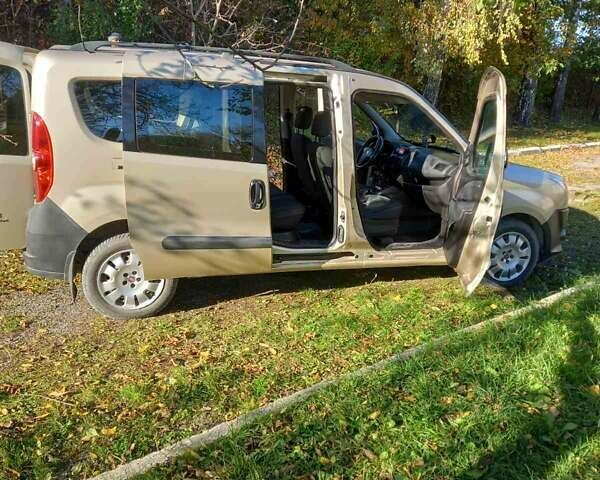 Бежевый Фиат Добло, объемом двигателя 1.6 л и пробегом 204 тыс. км за 10500 $, фото 10 на Automoto.ua