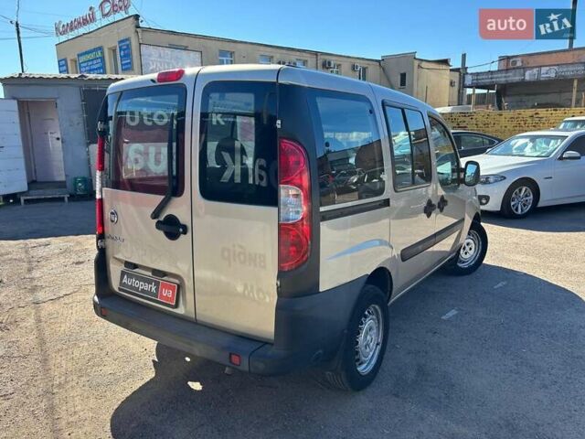 Бежевий Фіат Добло, об'ємом двигуна 1.4 л та пробігом 195 тис. км за 6990 $, фото 4 на Automoto.ua