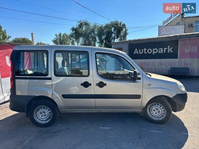 Бежевий Фіат Добло, об'ємом двигуна 1.4 л та пробігом 195 тис. км за 6990 $, фото 5 на Automoto.ua