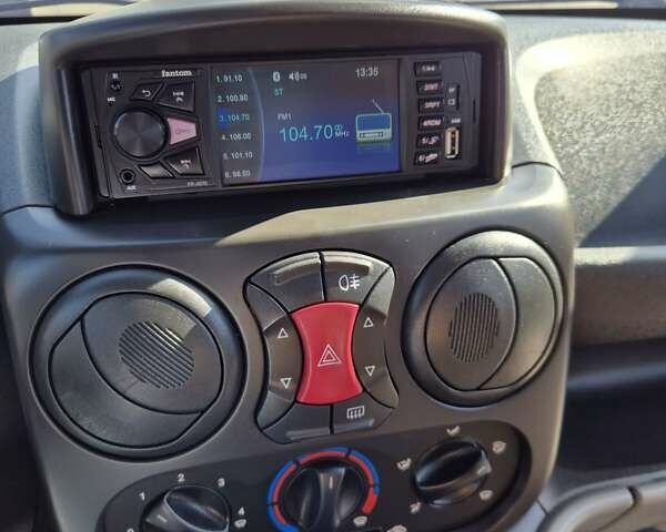 Фиат Добло 2015 в Львове на Automoto.ua Бежевый Фиат Добло, объемом двигателя 1.3 л и пробегом 184 тыс. км за 6500 $, фото 22 на Automoto.ua