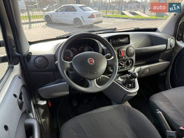 Бежевий Фіат Добло, об'ємом двигуна 1.3 л та пробігом 93 тис. км за 9100 $, фото 13 на Automoto.ua