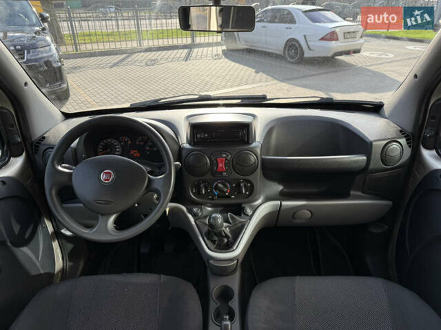 Бежевий Фіат Добло, об'ємом двигуна 1.3 л та пробігом 93 тис. км за 9100 $, фото 14 на Automoto.ua