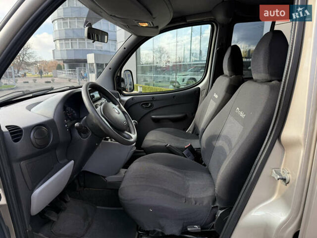Бежевий Фіат Добло, об'ємом двигуна 1.3 л та пробігом 93 тис. км за 9100 $, фото 10 на Automoto.ua