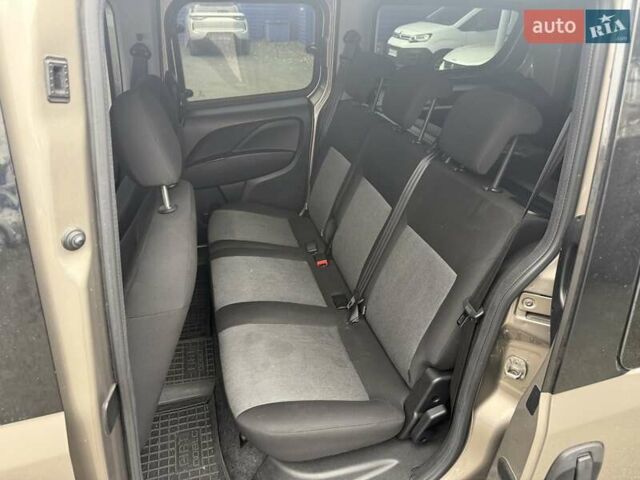 Бежевый Фиат Добло, объемом двигателя 1.37 л и пробегом 163 тыс. км за 11900 $, фото 7 на Automoto.ua