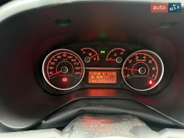 Бежевый Фиат Добло, объемом двигателя 1.37 л и пробегом 163 тыс. км за 11900 $, фото 20 на Automoto.ua