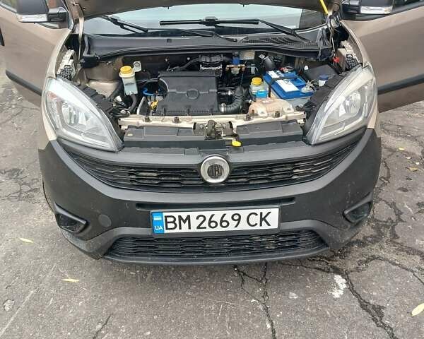 Бежевий Фіат Добло, об'ємом двигуна 1.37 л та пробігом 129 тис. км за 10500 $, фото 20 на Automoto.ua