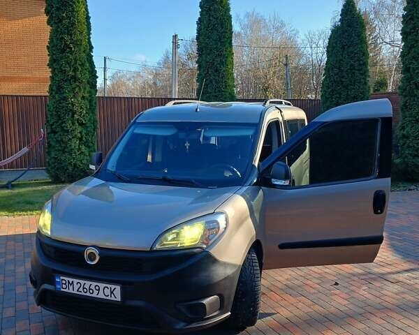 Бежевий Фіат Добло, об'ємом двигуна 1.37 л та пробігом 129 тис. км за 10500 $, фото 1 на Automoto.ua