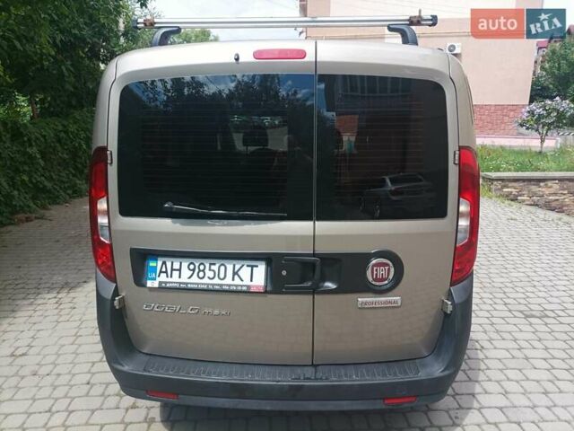 Бежевый Фиат Добло, объемом двигателя 1.25 л и пробегом 20 тыс. км за 18000 $, фото 3 на Automoto.ua
