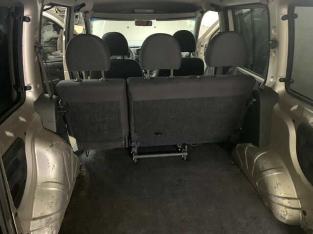 Бежевый Фиат Добло, объемом двигателя 1.2 л и пробегом 165 тыс. км за 6000 $, фото 5 на Automoto.ua