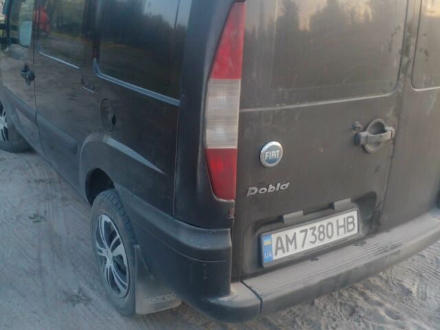 Чорний Фіат Добло, об'ємом двигуна 1.2 л та пробігом 980 тис. км за 2700 $, фото 3 на Automoto.ua