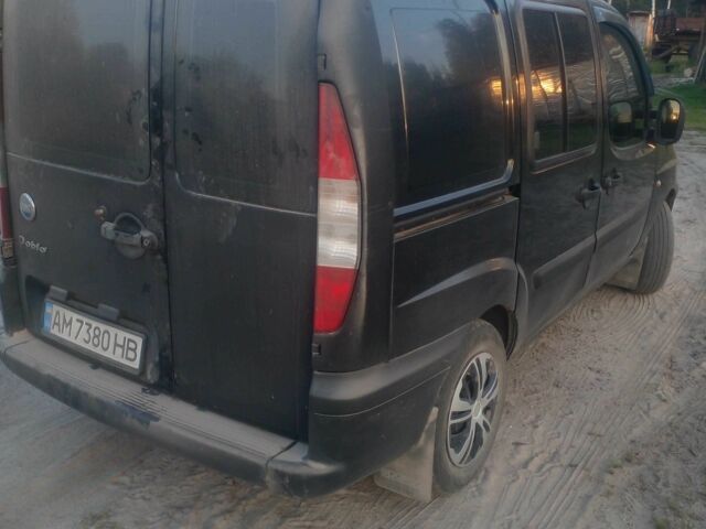 Чорний Фіат Добло, об'ємом двигуна 1.2 л та пробігом 980 тис. км за 2700 $, фото 4 на Automoto.ua
