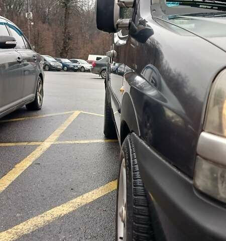 Черный Фиат Добло, объемом двигателя 1.9 л и пробегом 182 тыс. км за 5750 $, фото 10 на Automoto.ua