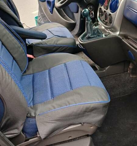 Черный Фиат Добло, объемом двигателя 1.9 л и пробегом 182 тыс. км за 5750 $, фото 24 на Automoto.ua