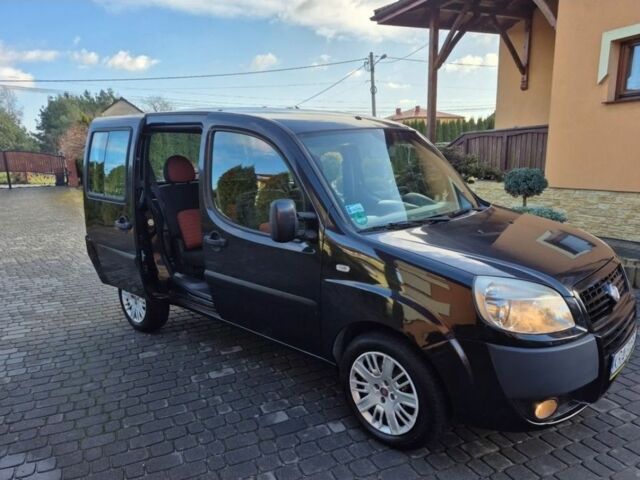 Чорний Фіат Добло, об'ємом двигуна 0 л та пробігом 225 тис. км за 2000 $, фото 3 на Automoto.ua