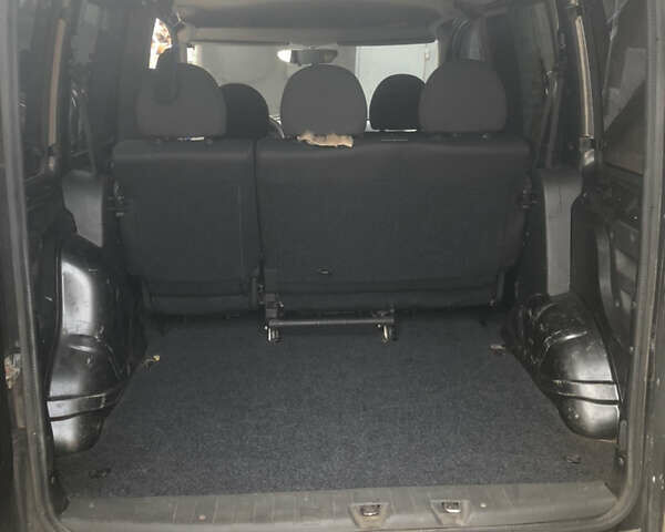 Чорний Фіат Добло, об'ємом двигуна 1.4 л та пробігом 109 тис. км за 4800 $, фото 14 на Automoto.ua