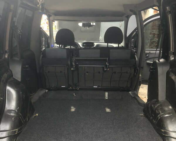 Чорний Фіат Добло, об'ємом двигуна 1.4 л та пробігом 109 тис. км за 4800 $, фото 13 на Automoto.ua