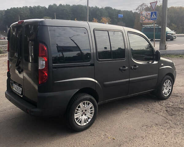 Чорний Фіат Добло, об'ємом двигуна 1.4 л та пробігом 109 тис. км за 4800 $, фото 15 на Automoto.ua