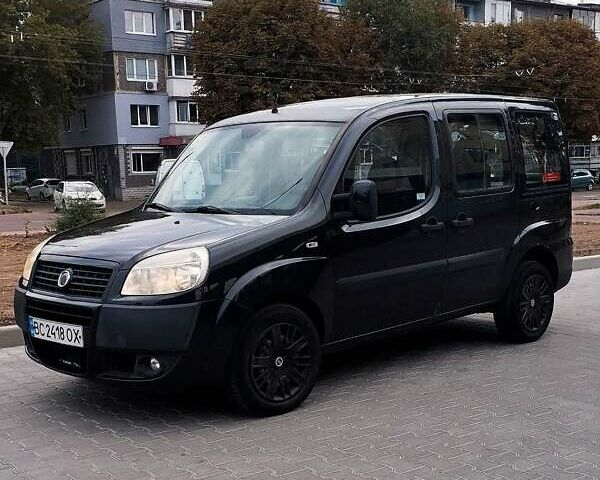 Черный Фиат Добло, объемом двигателя 1.4 л и пробегом 153 тыс. км за 7500 $, фото 9 на Automoto.ua