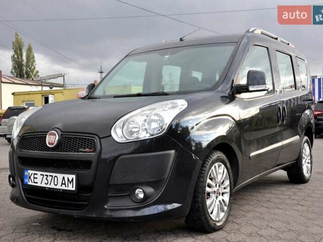 Черный Фиат Добло, объемом двигателя 1.6 л и пробегом 240 тыс. км за 7200 $, фото 2 на Automoto.ua