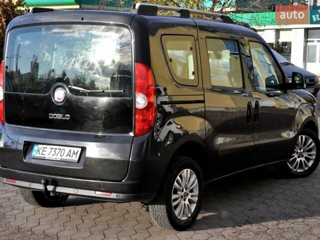 Черный Фиат Добло, объемом двигателя 1.6 л и пробегом 240 тыс. км за 7200 $, фото 34 на Automoto.ua