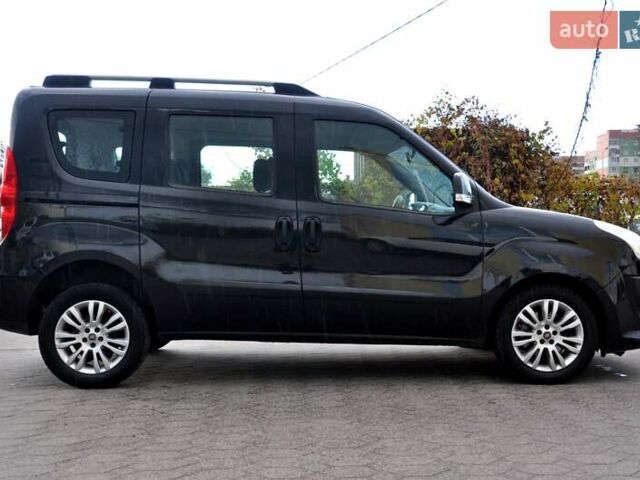 Черный Фиат Добло, объемом двигателя 1.6 л и пробегом 240 тыс. км за 7200 $, фото 7 на Automoto.ua