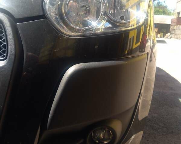 Черный Фиат Добло, объемом двигателя 1.2 л и пробегом 164 тыс. км за 8200 $, фото 5 на Automoto.ua