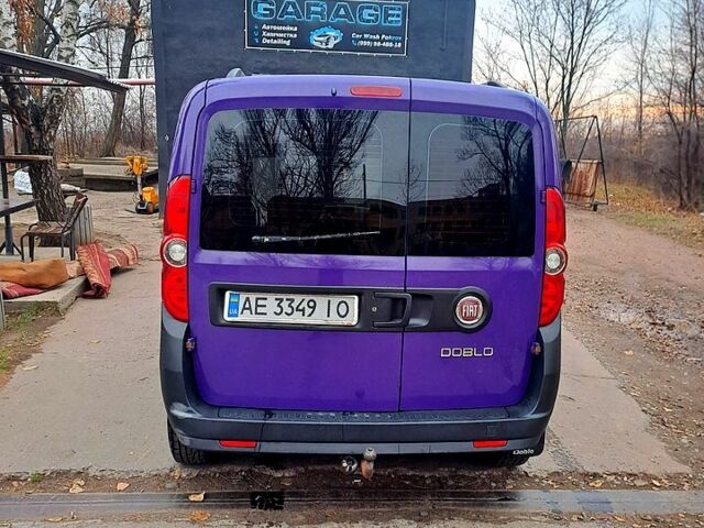 Фиолетовый Фиат Добло, объемом двигателя 1.2 л и пробегом 315 тыс. км за 4800 $, фото 3 на Automoto.ua