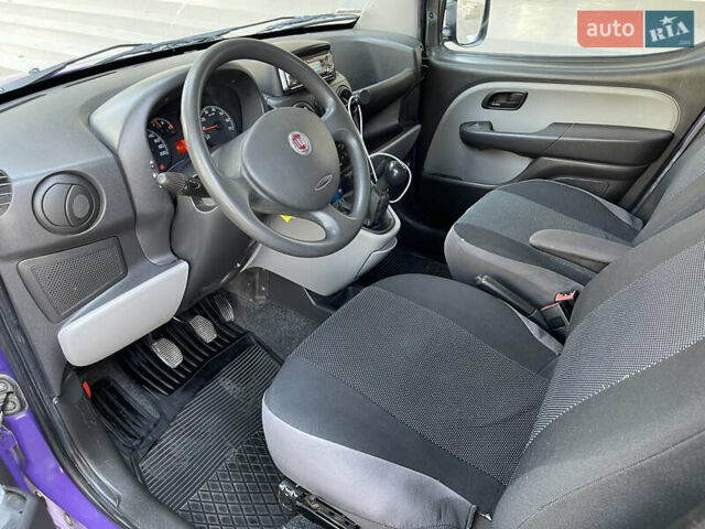 Фиолетовый Фиат Добло, объемом двигателя 1.3 л и пробегом 145 тыс. км за 5250 $, фото 18 на Automoto.ua