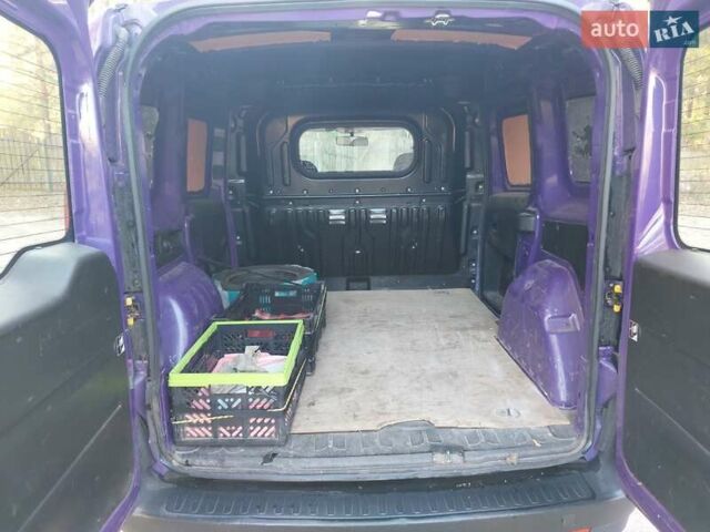 Фіолетовий Фіат Добло, об'ємом двигуна 1.25 л та пробігом 280 тис. км за 5099 $, фото 19 на Automoto.ua