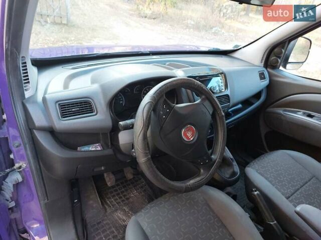 Фіолетовий Фіат Добло, об'ємом двигуна 1.25 л та пробігом 280 тис. км за 5099 $, фото 14 на Automoto.ua