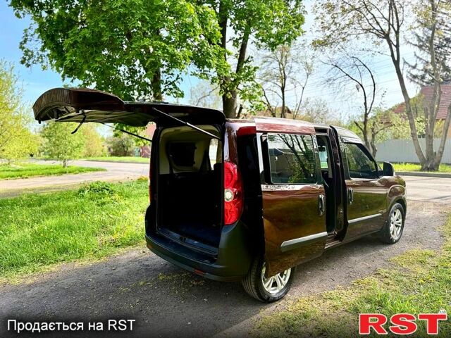 Коричневий Фіат Добло, об'ємом двигуна 1.4 л та пробігом 280 тис. км за 6199 $, фото 7 на Automoto.ua