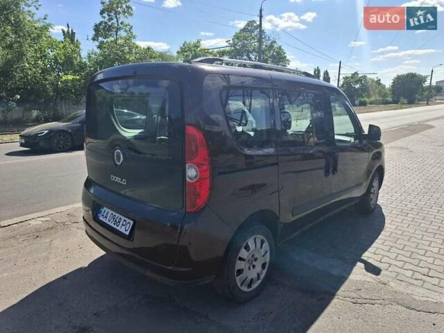 Коричневый Фиат Добло, объемом двигателя 1.37 л и пробегом 204 тыс. км за 6900 $, фото 6 на Automoto.ua