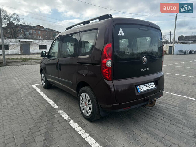 Коричневый Фиат Добло, объемом двигателя 1.4 л и пробегом 133 тыс. км за 7199 $, фото 7 на Automoto.ua