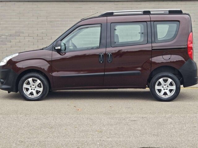 Коричневый Фиат Добло, объемом двигателя 1.6 л и пробегом 119 тыс. км за 6100 $, фото 4 на Automoto.ua