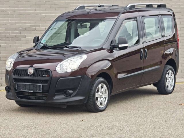 Коричневый Фиат Добло, объемом двигателя 1.6 л и пробегом 119 тыс. км за 6100 $, фото 2 на Automoto.ua