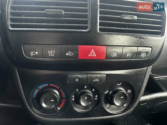 Коричневый Фиат Добло, объемом двигателя 1.4 л и пробегом 133 тыс. км за 7199 $, фото 26 на Automoto.ua